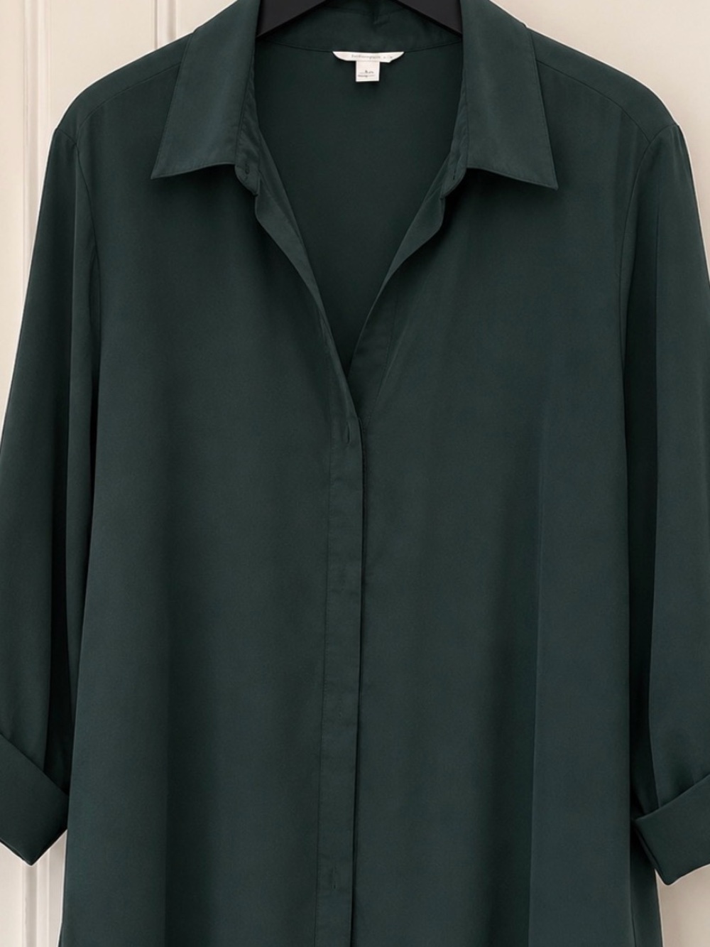 CATO (estab. 1946 label) Satin like Button-Down Front Shirt - Deep Forest Green